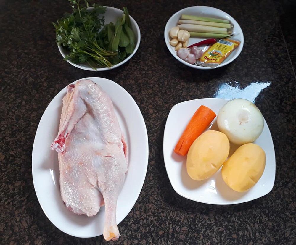 Nguyên liệu để làm món vịt nấu cà ri